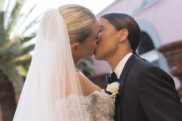Sam Kerr and Kristie Mewis married at a grand villa in Swan Valley near Perth on New Year’s Eve.