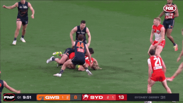 The early incident involving Isaac Heeney and Toby Greene.