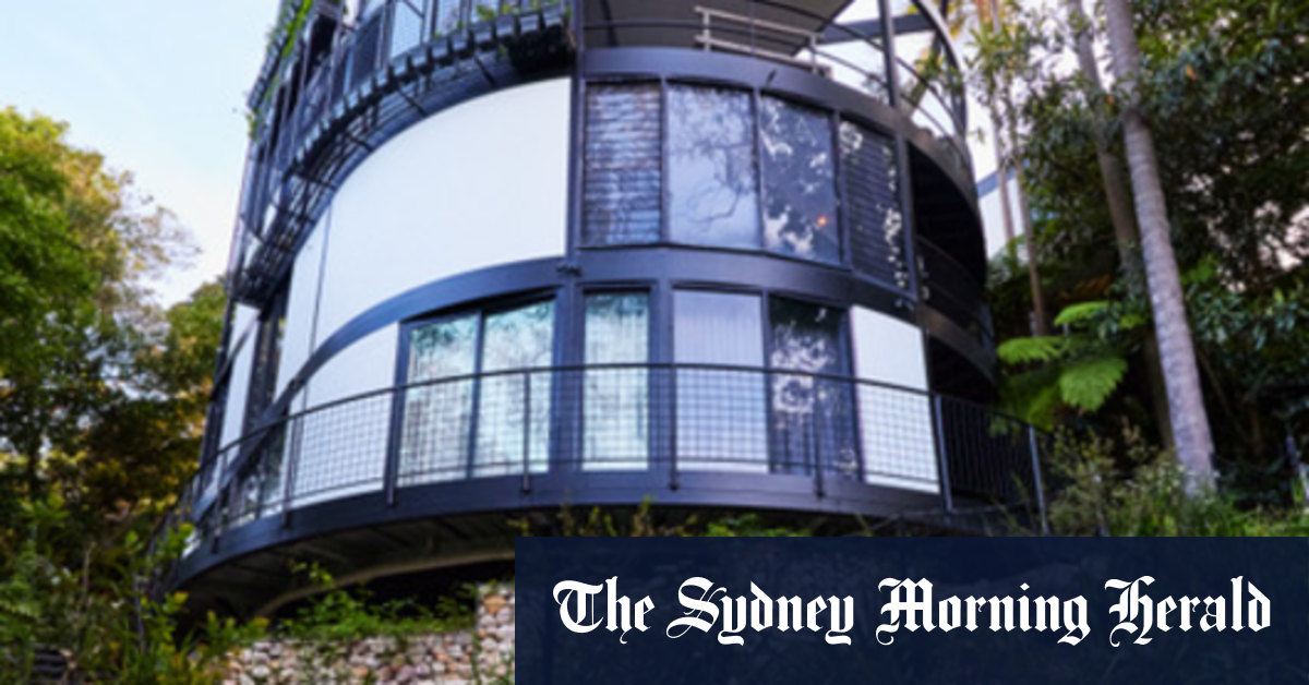 Minutes from Harbour Bridge but it feels like the bush