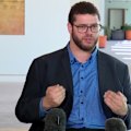 WA Senator Jordon Steele-John has taken leave from the Greens partyroom amid allegations of inappropriate comments to women over eight years.