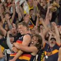 The Crows kicked a goal in the last minute to snatch a one-point Showdown victory against the Power.