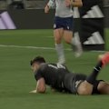 Wingers Leroy Carter and Will Jordan combine for a sharp All Blacks try against Italy in Wellington.