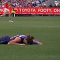 Heart breaking scenes in the grand final for the Fremantle Dockers as captain Alex Pearce goes down hard in the third quarter with an Achilles injury.