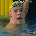 Australian Sam Short clocks a new lifetime best and the fastest time ever swum in a US pool in the men's 400m freestyle, but just misses out on a new world record time.