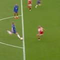 Chelsea winger Alyssa Thompson scored the only goal as her side held off Arsenal to claim a 1-0 Women's Super League victory.