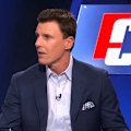 Matthew Lloyd shines a light on Essendon's biggest issue.