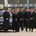 Hundreds of people have turned out to say a final farewell to Rottnest shark attack victim Steven Mattaboni in Perth.