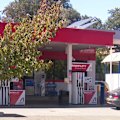 Some petrol outlets in South Australia have restricted the sale of fuel as motorists stockpile beyond their needs.