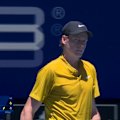 Reigning Australian Open champ Jannik Sinner loses the first set to world No.85 Eliot Spizzirri in their third round match.