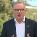 Anthony Albanese has been discussing Australia's social media laws with former Apple chief executive Tim Cook.