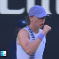 Iga Swiatek races to a 6-0 first set against Australian underdog Maddison Inglis.