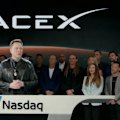Elon Musk has become the world’s first trillionaire as SpaceX lists on the US stock market.
