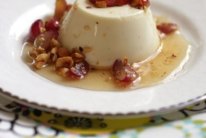 Buttermilk panna cotta with honey and grape syrup