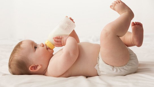 Combination feeding can make mothers feel racked with guilt, confused and judged.

