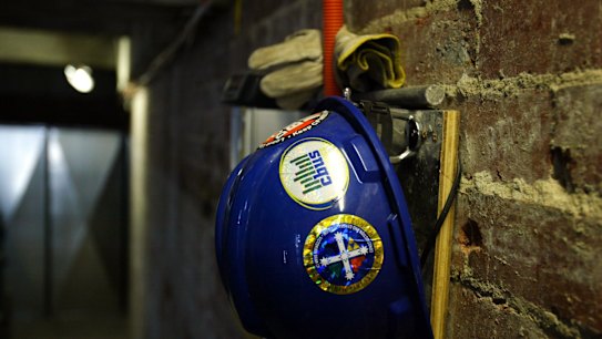 Cbus staff passed on super fund members' details to the CFMEU.