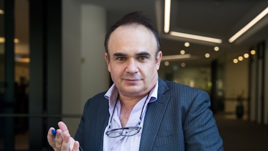 Disgraced former tax man Nick Petroulias' deal with a dead man: ICAC