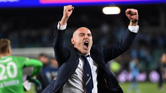 Melbourne Victory head coach Kevin Muscat celebrates 