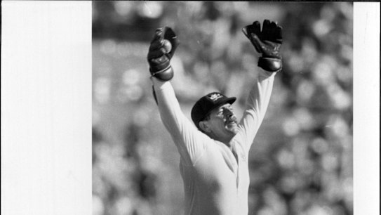 Rod Marsh - action on field, January 08, 1991.