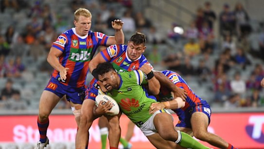 Lui uses contract as motivation ahead of Raiders return