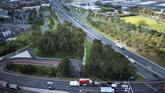 An artist's impression of how the M4 East Homebush Bay Drive will look.