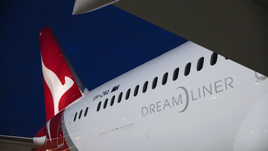 Qantas Dreamliners to take off from Brisbane to LA