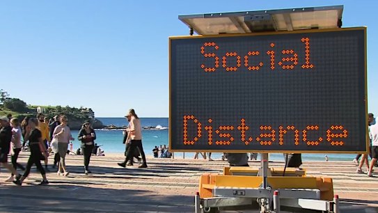 Members of a family from Sydney's eastern suburbs who broke lockdown and drove to the Hunter Valley are among 15 people fined for breaching public health orders in the last 24 hours.