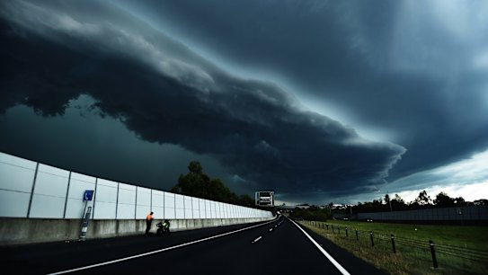 Thunderstorm asthma led to the deaths of 10 people in Victoria last year.