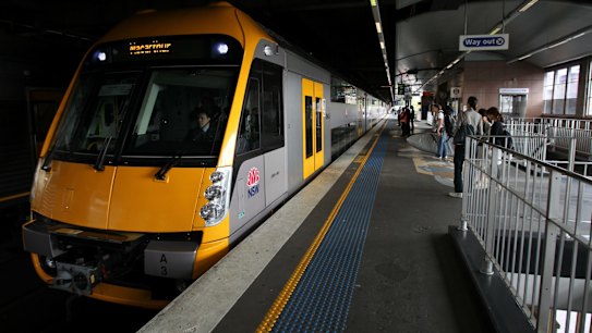 NSW government bows to pressure over length of Bankstown rail closures