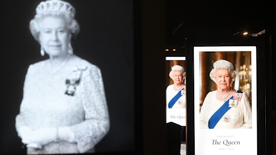 LONDON, ENGLAND - SEPTEMBER 08: Digital advertising boards at bus stops adorned with images of Queen Elizabeth II are seen following her death on September 08, 2022 in London, England. Elizabeth Alexandra Mary Windsor was born in Bruton Street, Mayfair, London on 21 April 1926. She married Prince Philip in 1947 and acceded the throne of the United Kingdom and Commonwealth on 6 February 1952 after the death of her Father, King George VI.Queen Elizabeth II died at Balmoral Castle in Scotland on September 8, 2022, and is survived by her four children, Charles, Prince of Wales, Anne, Princess Royal, Andrew, Duke Of York and Edward, Duke of Wessex. (Photo by Leon Neal/Getty Images)