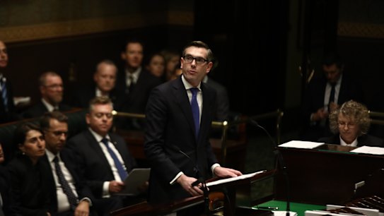 Perrottet throws the switch to vaudeville as election looms