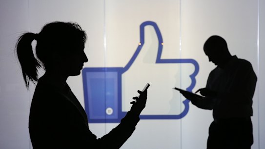 Facebook reveals it publicly shared the private posts of 14 million users