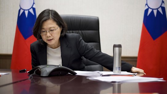 The office of Taiwanese President Tsai Ing-wen – seen here on the phone with Donald Trump on Friday – has scotched talk of a meeting with Trump's transition team.