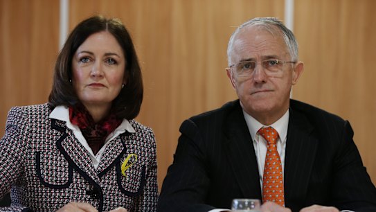 Liberal MP Sarah Henderson breaks ranks to support bill ending live sheep exports