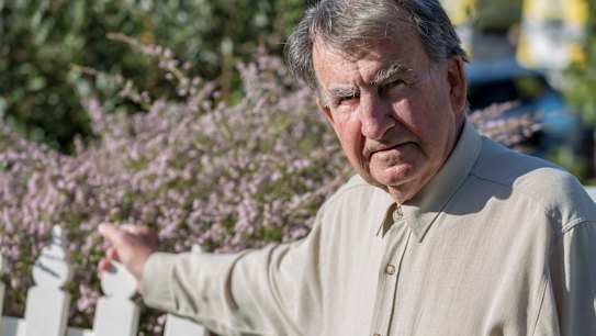 Gerald Murnane has won the PM's award for fiction.