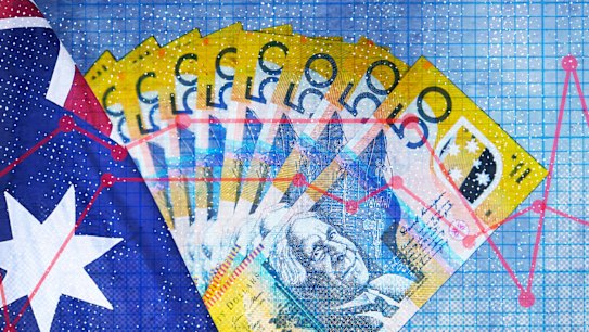 'Better than Abbott' but 'not much': Economists give verdict on Turnbull