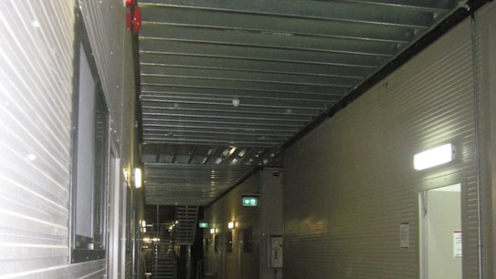 The Nauru facility is guarded by tight security and asylum seekers' movements are totally restricted.