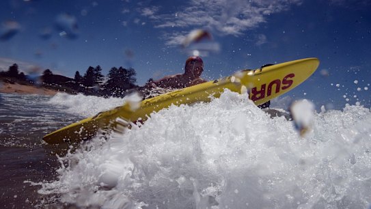 Lifeguard Mike Kurtz at Avalon beach in Sydney, Saturday, 9 January 2021. Northern Beaches including Avalon are preparing the beach for influx of outsiders with the beaches opening up after lockdown easers on Sunday. Photo: Sam Mooy/The Australian Financial Review