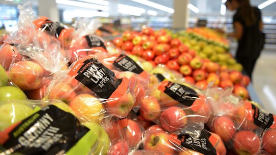 Coles to splash billions on facelift to fight back against Woolworths