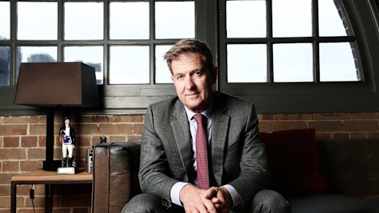 Seven West Media chief executive Tim Worner "began texting and emailing for sex".