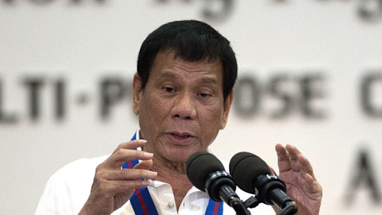Philippine President Rodrigo Duterte threatened to withdraw his country from the UN in his latest outburst against critics of his anti-drugs campaign.