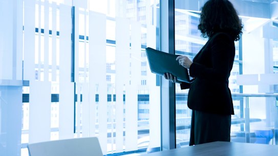 A theory behind how men tend to be more successful in getting pay rises revolves around the unspoken social norm that women are expected to be team players and men are supposed to be bold leaders.