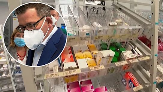 Pharmacists will soon be able to treat some minor health conditions and re-issue contraceptive prescriptions, if an Andrews Government is re-elected.