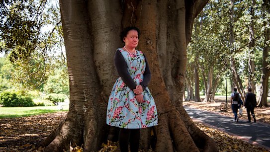 Carly Findlay, a Melbourne author and disability activist, says she's received two anonymous death threats online in the past fortnight. 