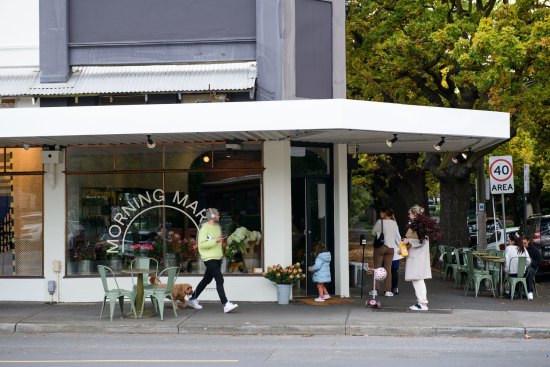 Corner store Morning Market, Prahran sells freshly cut flowers from Monbulk grower Guy McDermott, fresh fruit, veg and other provisions, along with Baker Bleu pastries and artisan sourdough.