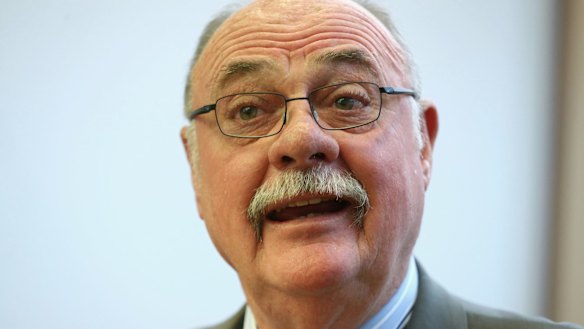 Warren Entsch lashes out at preselection defeat of assistant minister