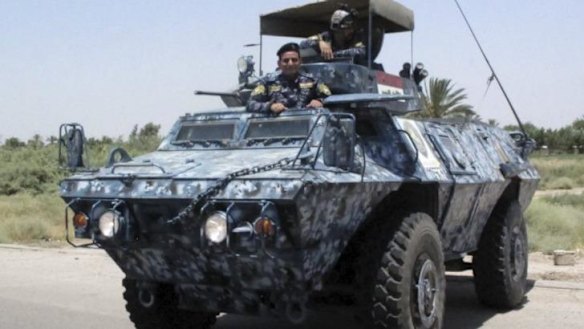 Iraqi army position along the road from Baghdad to Abu Ghraib.