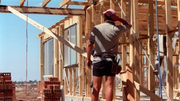 Builders refuse government's offer to start work without approval
