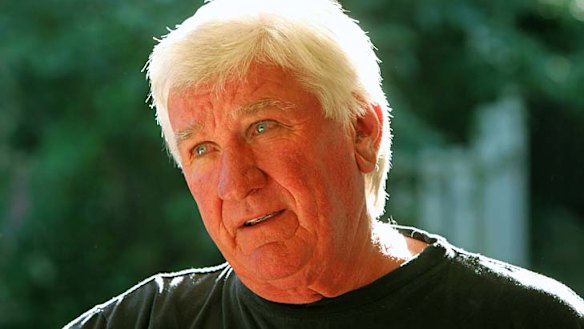 'Rabbits' Warren diagnosed with prostate cancer