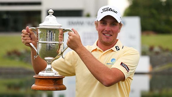 Higginbottom holds nerve to claim NZ Open