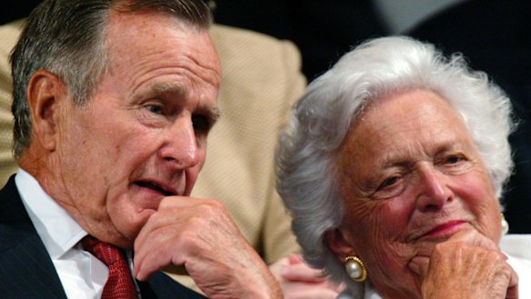 Former President George H.W. Bush and former first lady Barbara Bush in 2004.